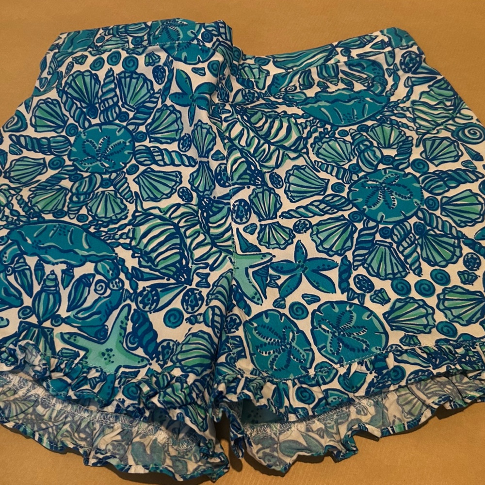 Lilly Pulitzer Turquoise and White Seashell Print Shorts